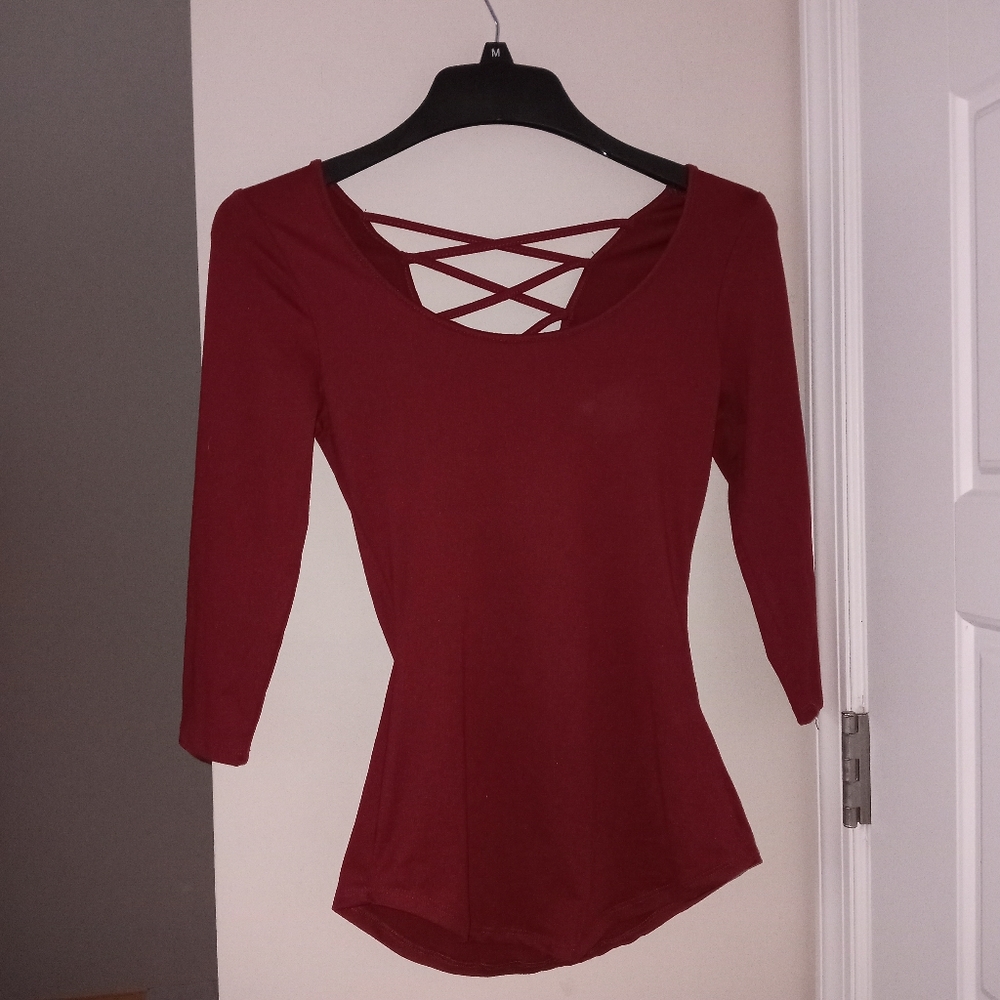 ALMOST FAMOUS burgundy long sleeve top with back laces size small crave